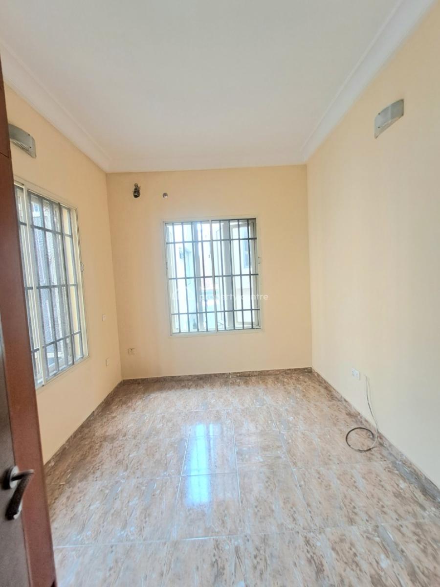 Well Built 3 Bedroom Apartment in a Gated Estate, Chevron Drive, Lekki, Lagos, Flat / Apartment for Rent