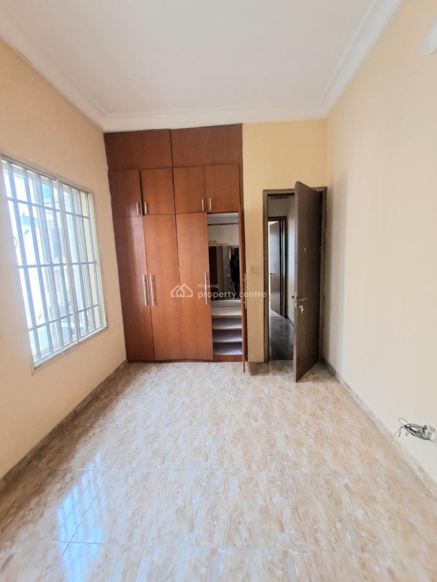 Well Built 3 Bedroom Apartment in a Gated Estate, Chevron Drive, Lekki, Lagos, Flat / Apartment for Rent