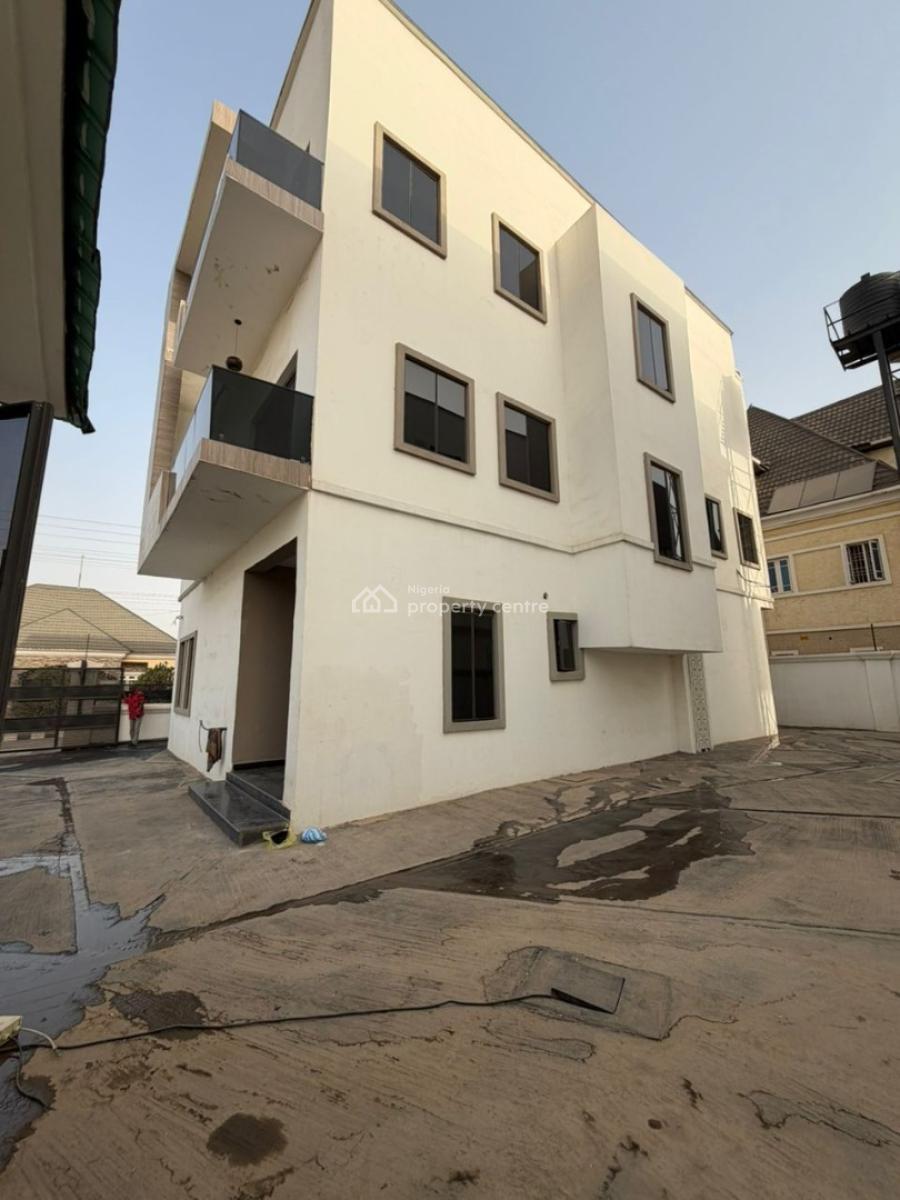 Well Built 5 Bedrooms Detached Duplex 1 Room Bq, Gwarinpa, Abuja, Detached Duplex for Sale