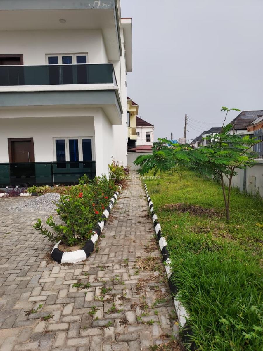 Luxury Meets  Comfort 4 Bedroom Terrace, Ikota Villa Estate, Ikota, Lekki, Lagos, Flat / Apartment for Rent
