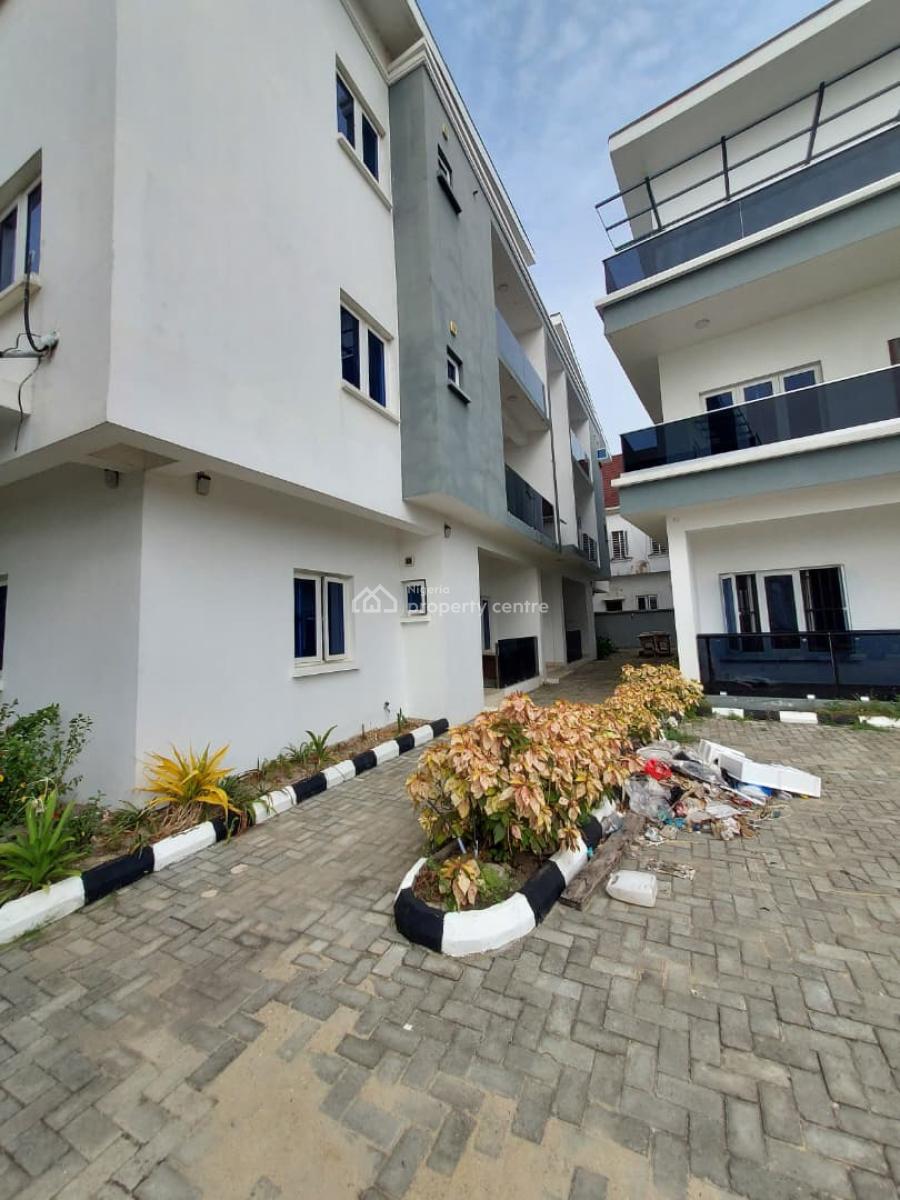 Luxury Meets  Comfort 4 Bedroom Terrace, Ikota Villa Estate, Ikota, Lekki, Lagos, Flat / Apartment for Rent