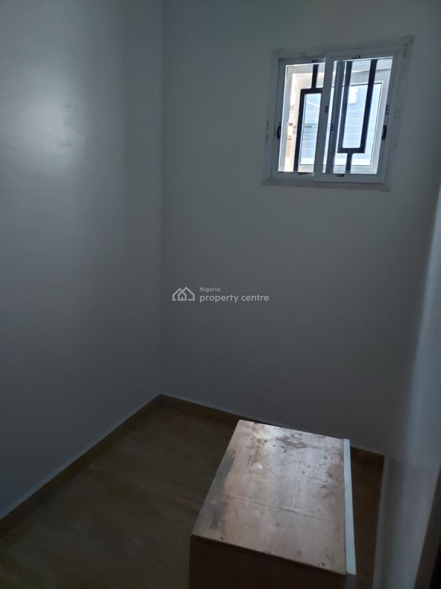 Luxury Meets  Comfort 4 Bedroom Terrace, Ikota Villa Estate, Ikota, Lekki, Lagos, Flat / Apartment for Rent