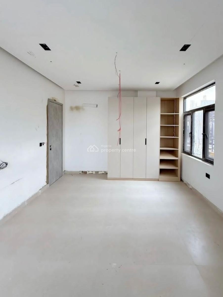 2 Bedroom Serviced Apartment, Lekki Phase 1, Lekki, Lagos, Flat / Apartment for Sale