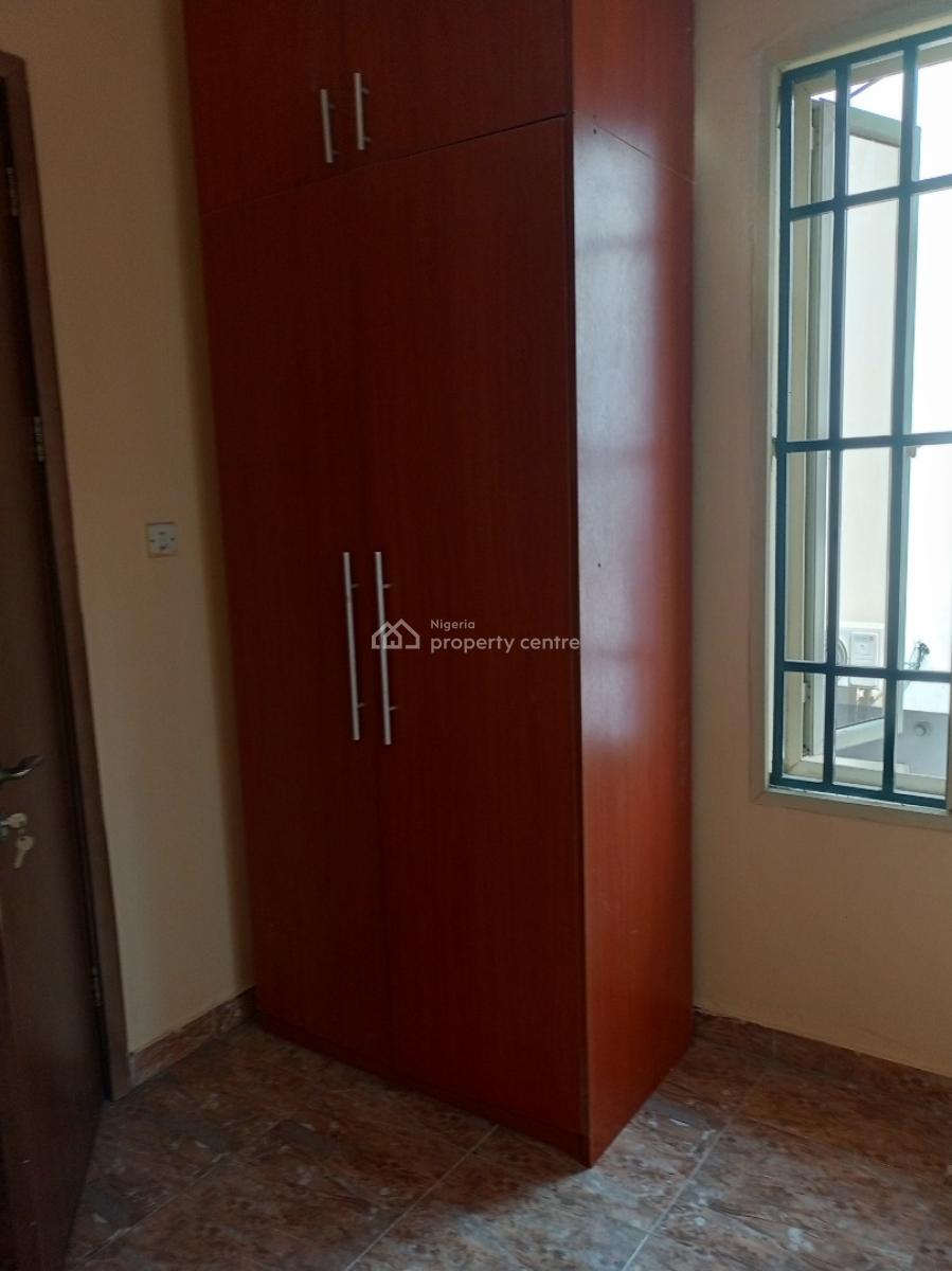 Sharp 3bedroom with Bq Secured Estate, Chevron Drive, Lekki, Lagos, Flat / Apartment for Rent
