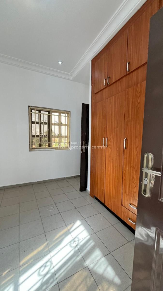 Clean Selfcon with Balcony,ac & Swimming Pool, Massive Kitchen, Area3, Garki, Abuja, Self Contain (single Rooms) for Rent