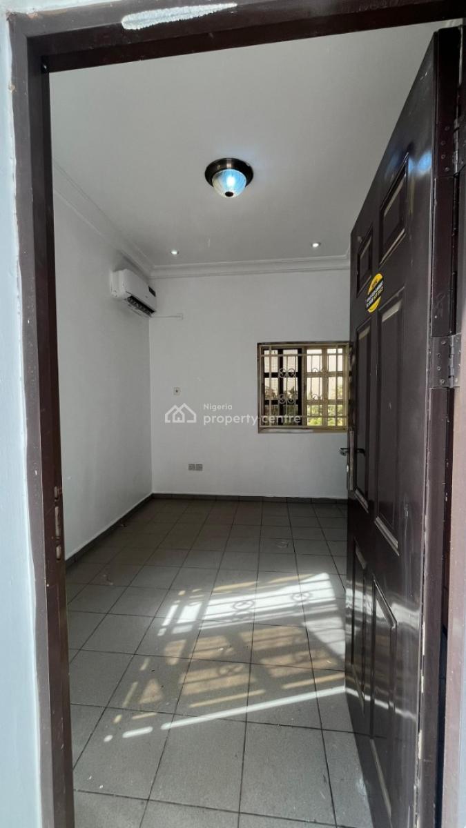 Clean Selfcon with Balcony,ac & Swimming Pool, Massive Kitchen, Area3, Garki, Abuja, Self Contain (single Rooms) for Rent