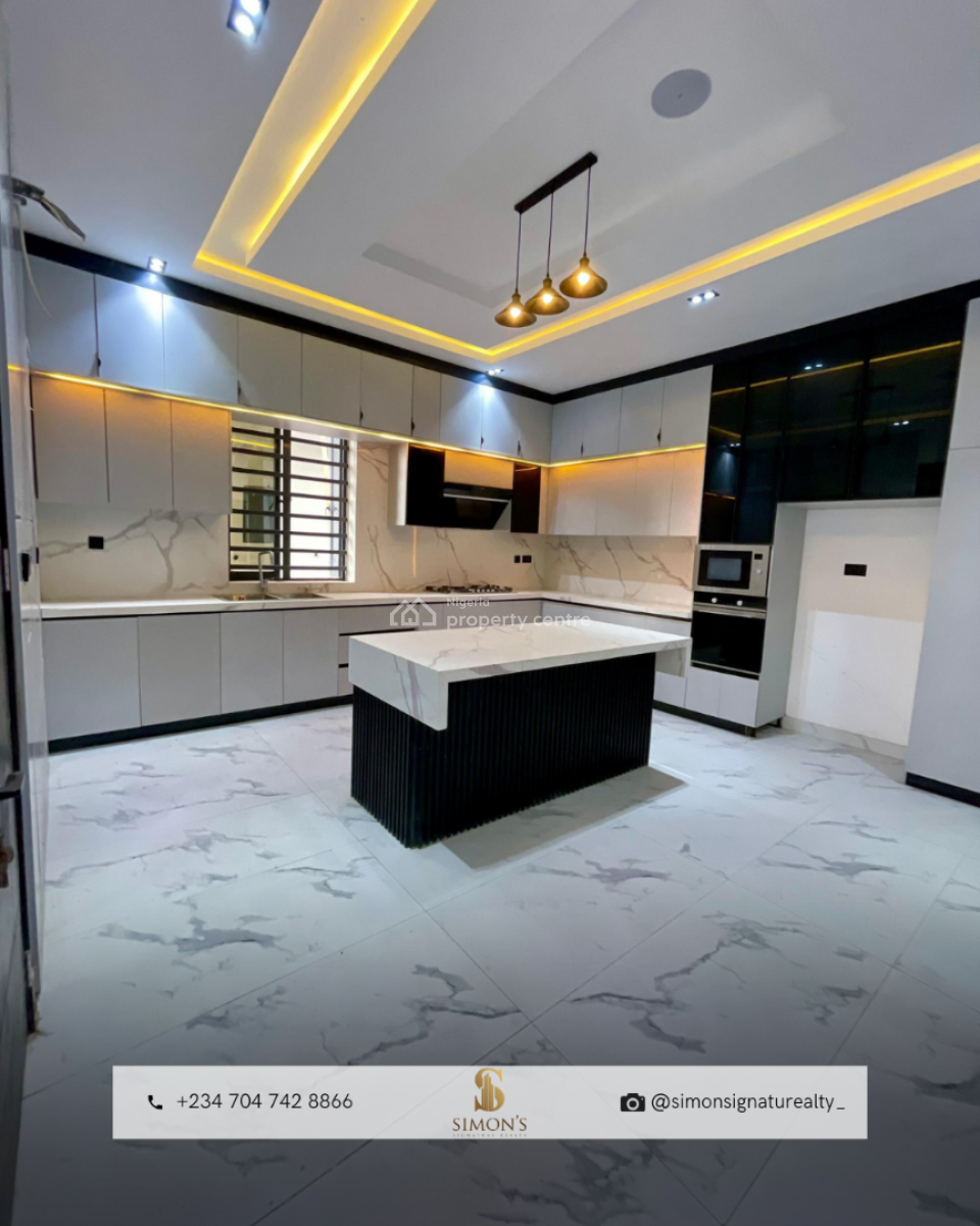 Spacious 5 Bedroom, Lekky County, Ikota, Lekki, Lagos, Detached Duplex for Sale