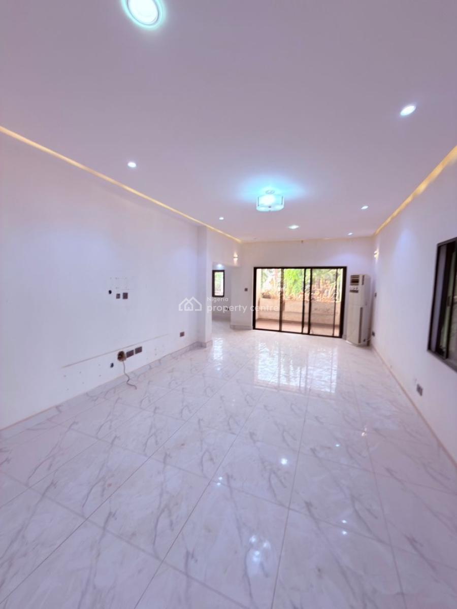 3 Bedroom Apartment with One Room Bq, Wuse 2, Abuja, Flat / Apartment for Rent
