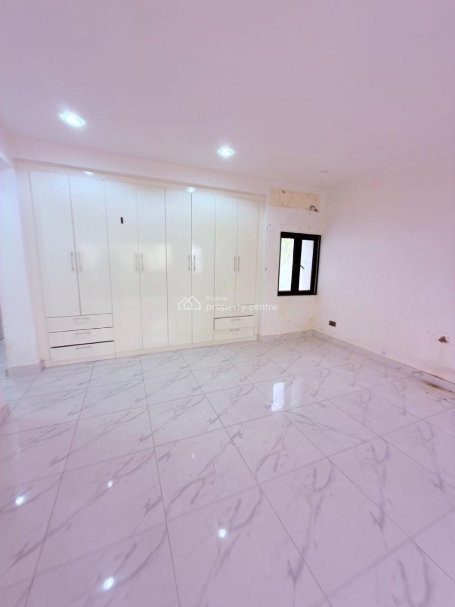 3 Bedroom Apartment with One Room Bq, Wuse 2, Abuja, Flat / Apartment for Rent