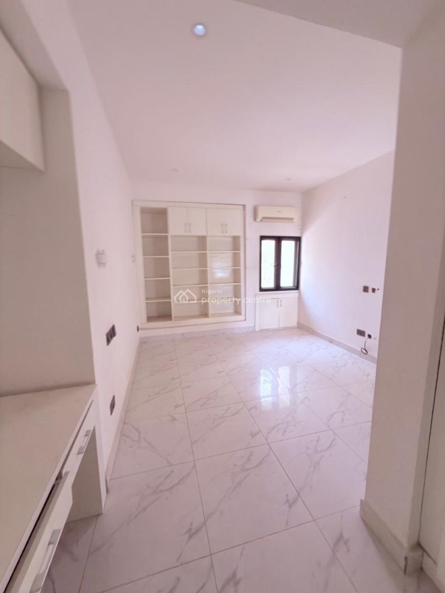 3 Bedroom Apartment with One Room Bq, Wuse 2, Abuja, Flat / Apartment for Rent