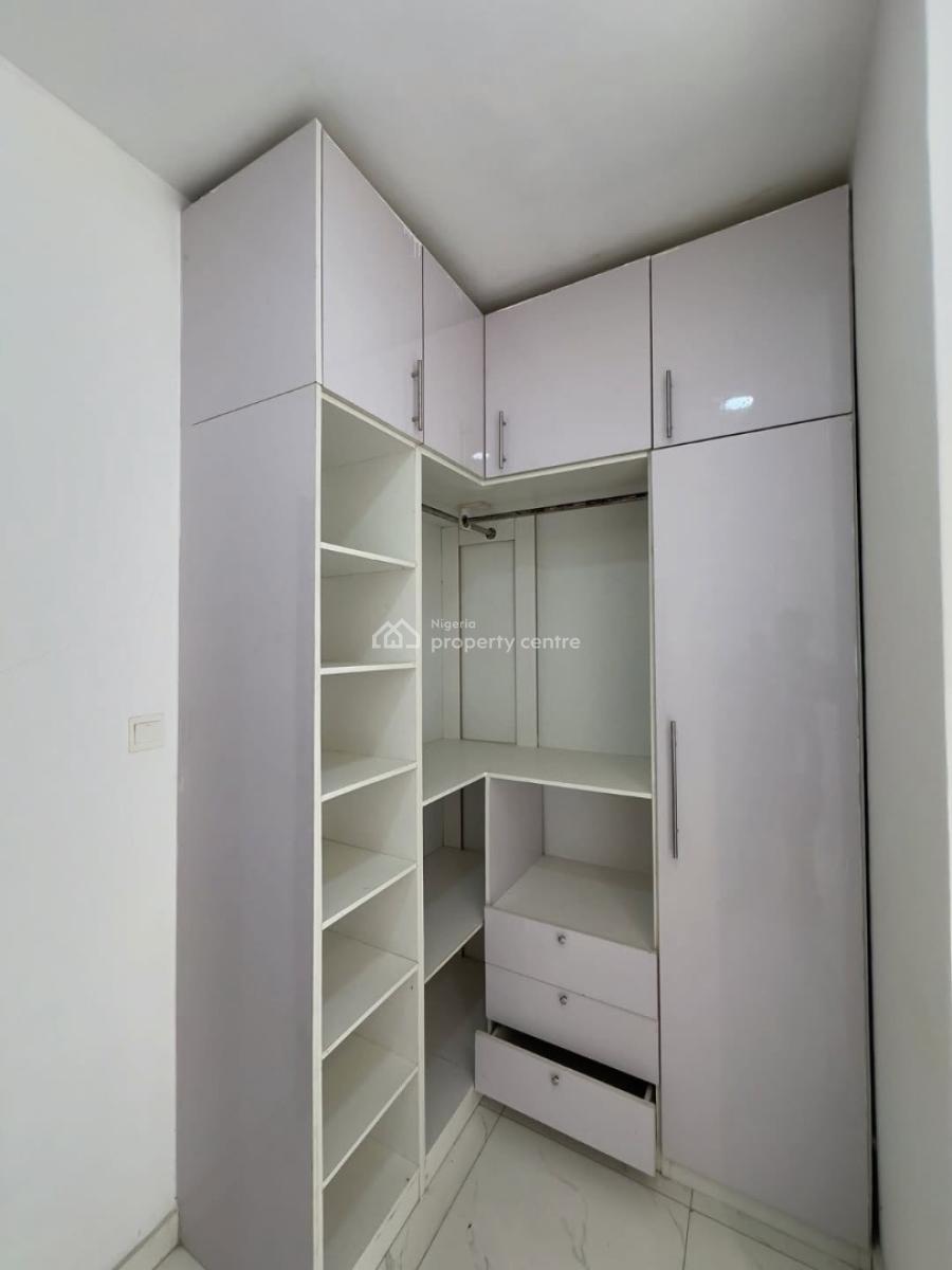 3 Bedroom Apartment with En-suite Rooms & Elevator, 3 Bedroom for Rent, Lekki Phase 1, Lekki, Lagos, Flat / Apartment for Rent