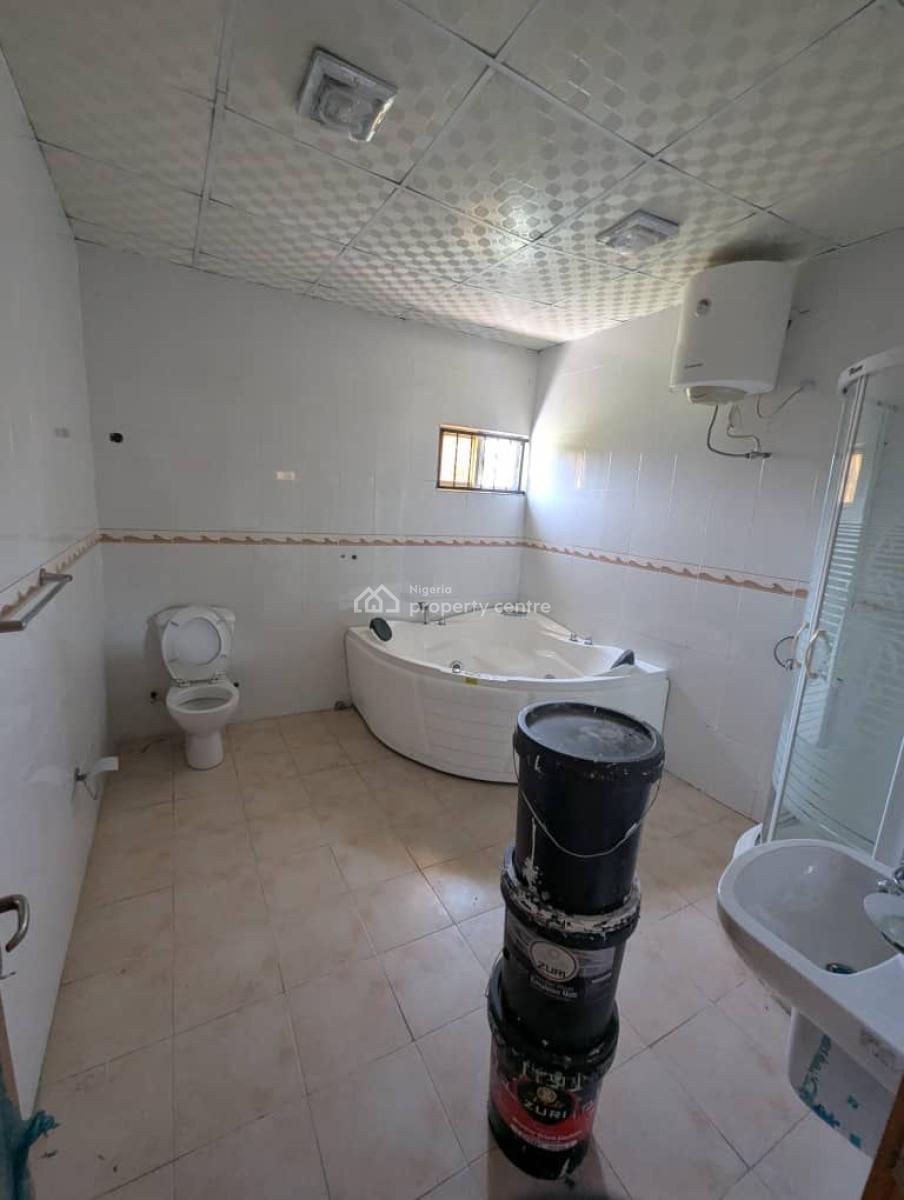 5 Bedroom with 2 Bq, Victoria Garden City, Lekki, Lagos, Detached Duplex for Sale