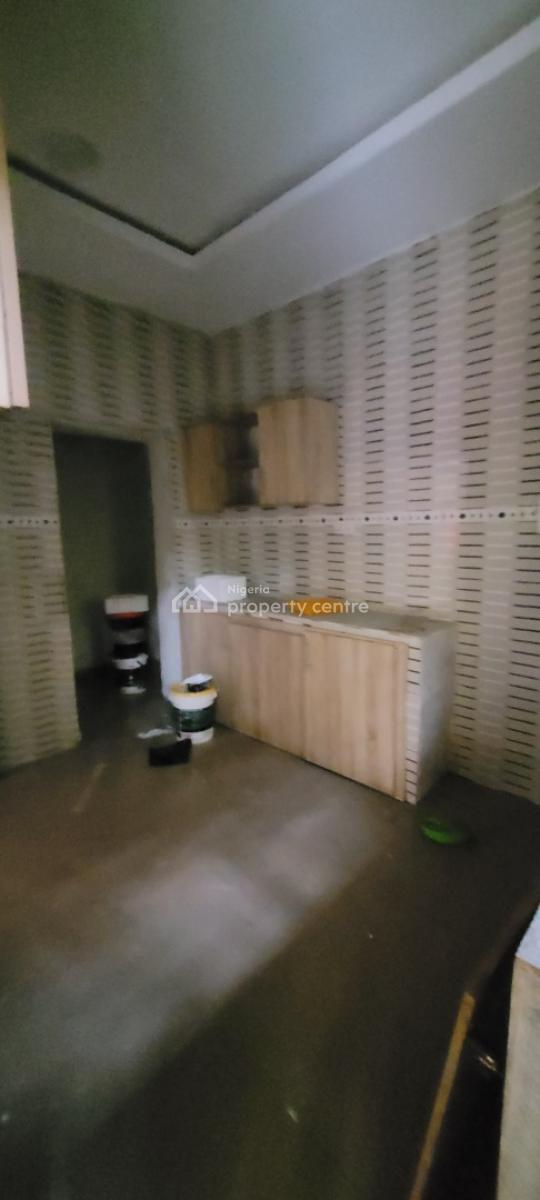 Spacious  2 Bedroom  Flat, Sangotedo, Ajah, Lagos, Flat / Apartment for Rent