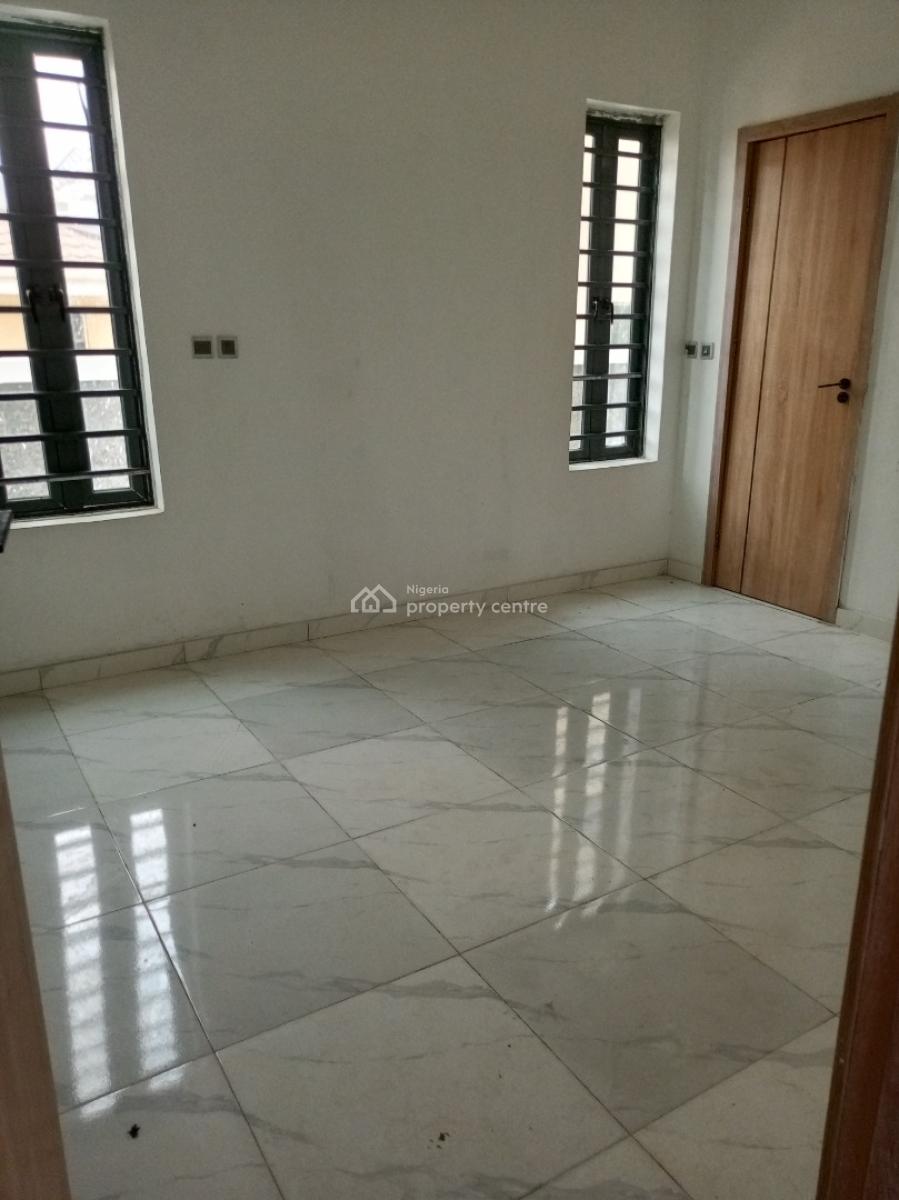 Dm for Video: Sharp 2 Bedroom on Ground Floor, Off Admiralty Way, Lekki Phase 1, Lekki, Lagos, Flat / Apartment for Rent