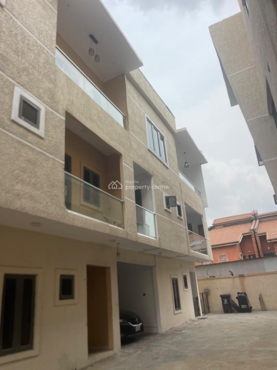 4 Bedroom Duplex with a Study and Bq, Ogudu Phase 1, Gra, Ogudu, Lagos, Terraced Duplex for Sale