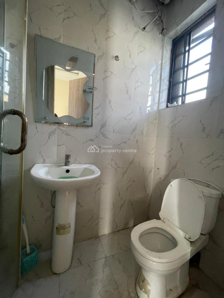 Well Renovated 4 Bedroom Semi Detached Duplex with Bq, Ikota, Lekki, Ikota, Lekki, Lagos, Semi-detached Duplex for Rent