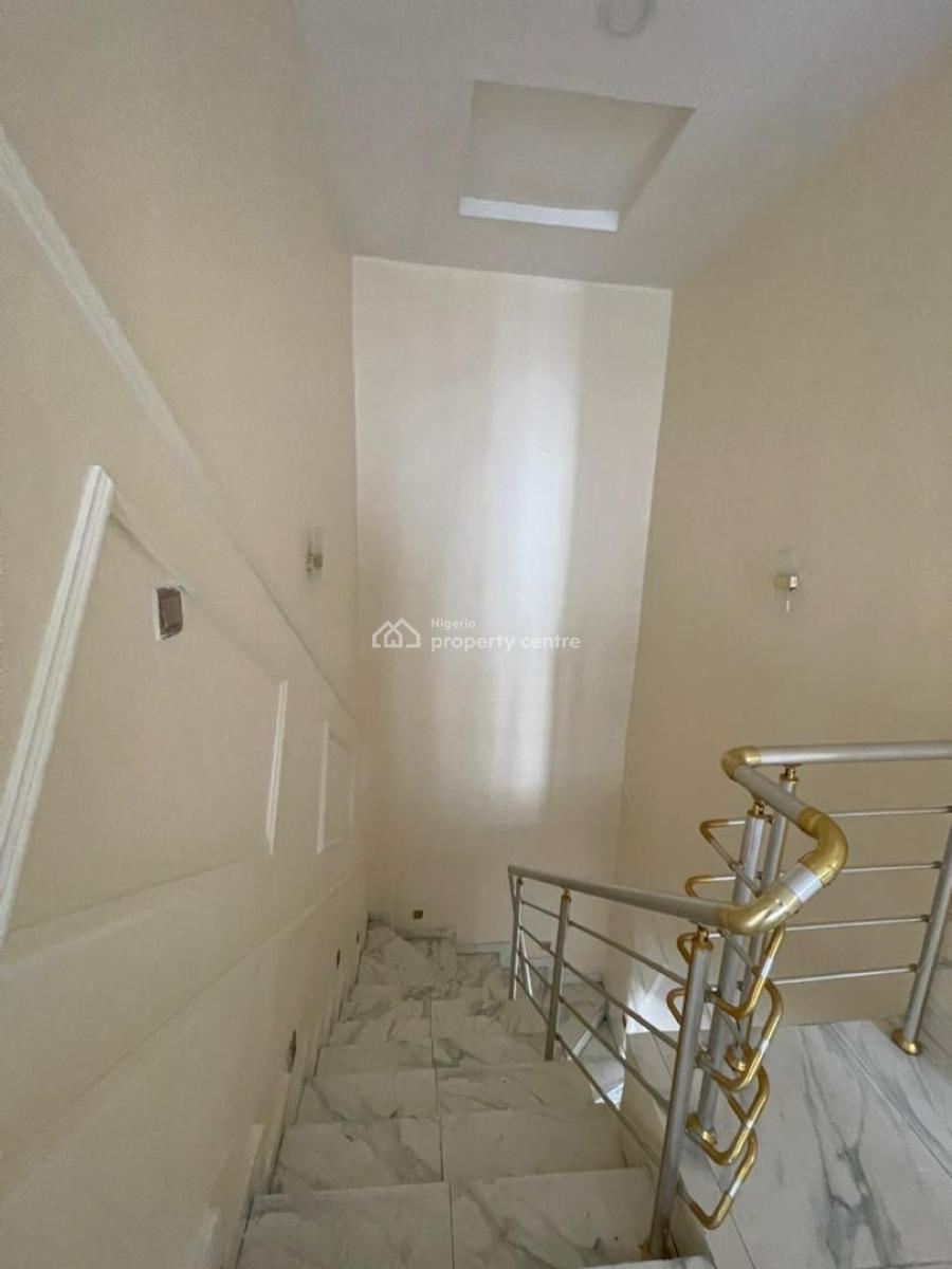 Well Renovated 4 Bedroom Semi Detached Duplex with Bq, Ikota, Lekki, Ikota, Lekki, Lagos, Semi-detached Duplex for Rent