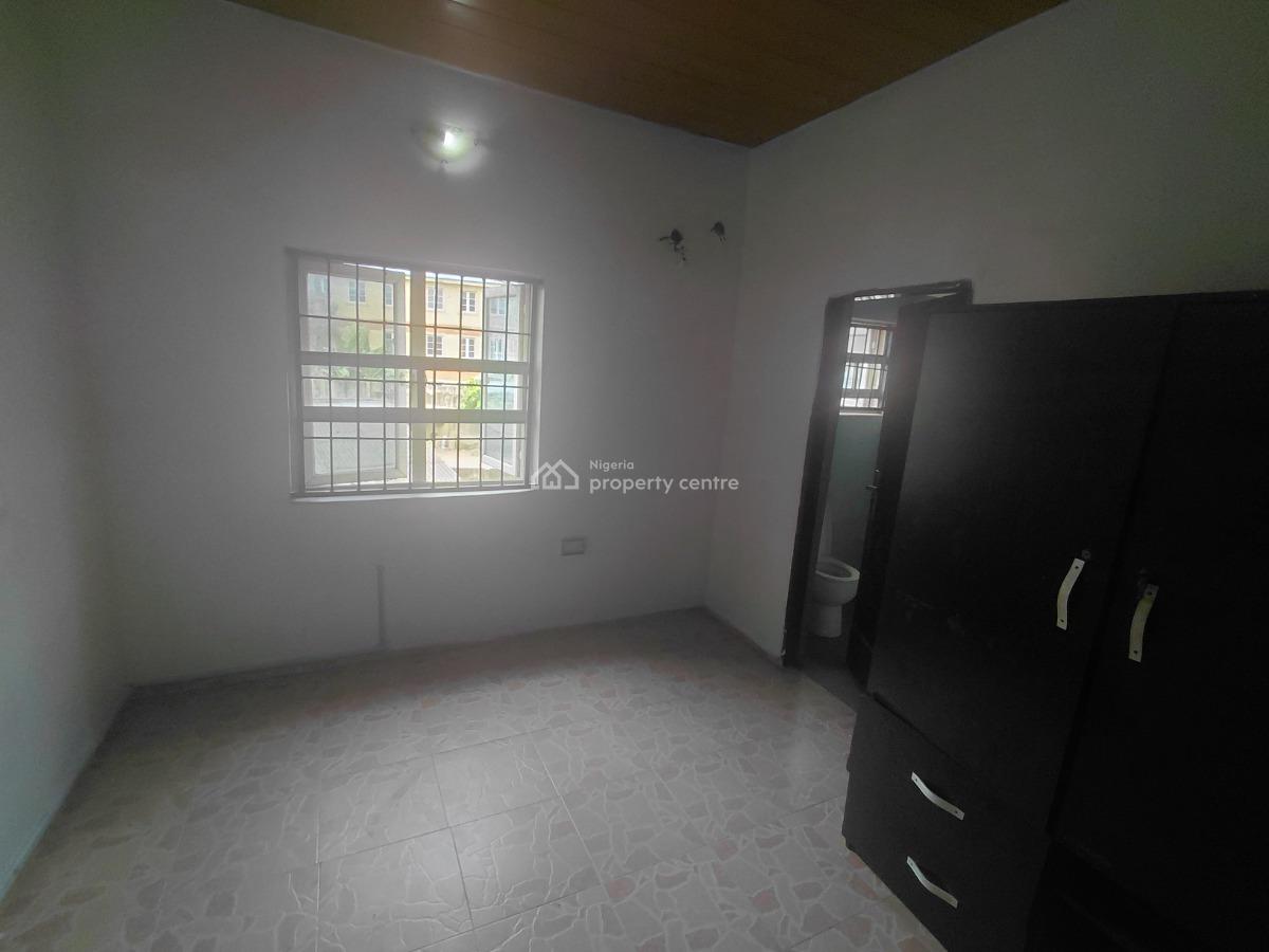 Decent 3 Bedroom Flat, Apollo Estate, Ketu, Lagos, Flat / Apartment for Rent