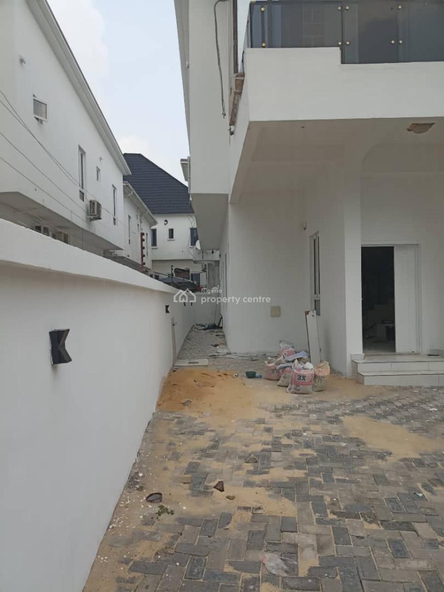 a Neatly and Massively Built 4 Bedroom Semi Detached Duplex and a Bq, Osapa, Lekki, Lagos, Semi-detached Duplex for Rent