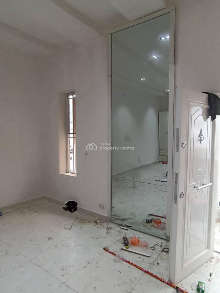 a Neatly and Massively Built 4 Bedroom Semi Detached Duplex and a Bq, Osapa, Lekki, Lagos, Semi-detached Duplex for Rent