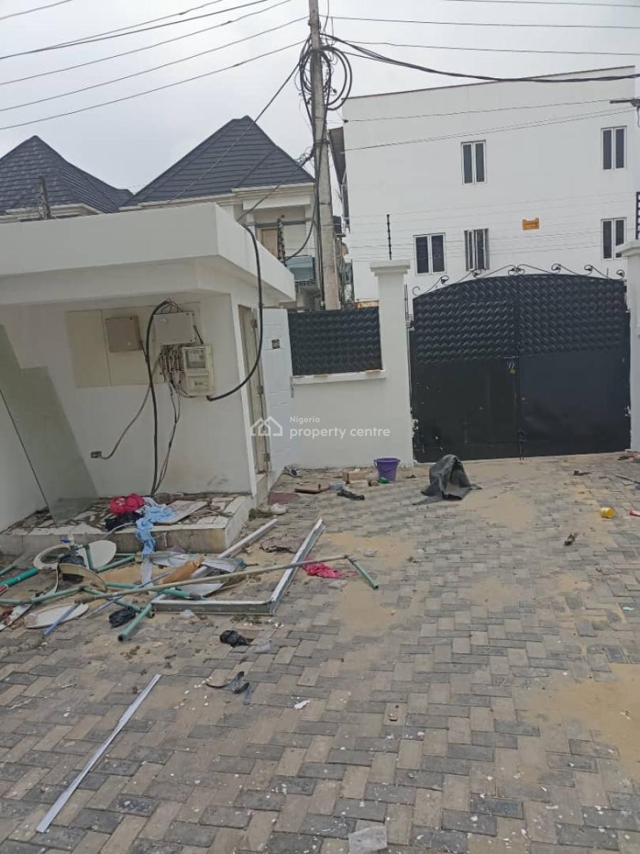 a Neatly and Massively Built 4 Bedroom Semi Detached Duplex and a Bq, Osapa, Lekki, Lagos, Semi-detached Duplex for Rent