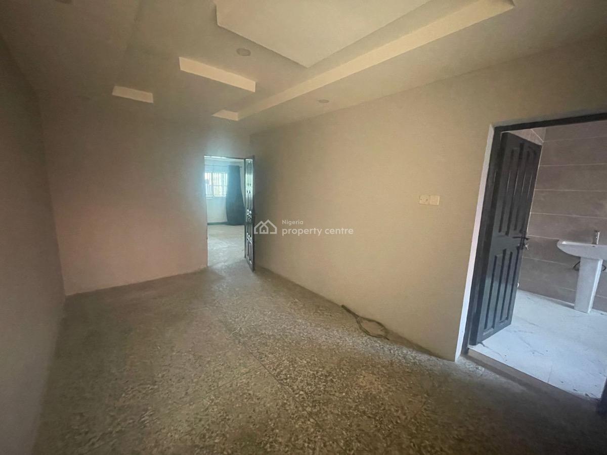 5 Bedroom Semi-detached Duplex with a Room Bq, Cmd Road, Magodo, Lagos, Commercial Property for Rent