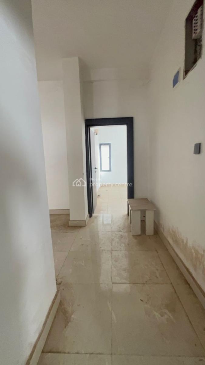 Well Built 3 Bedrooms Flat Apartment, Gilmore, Jahi, Abuja, Flat / Apartment for Sale