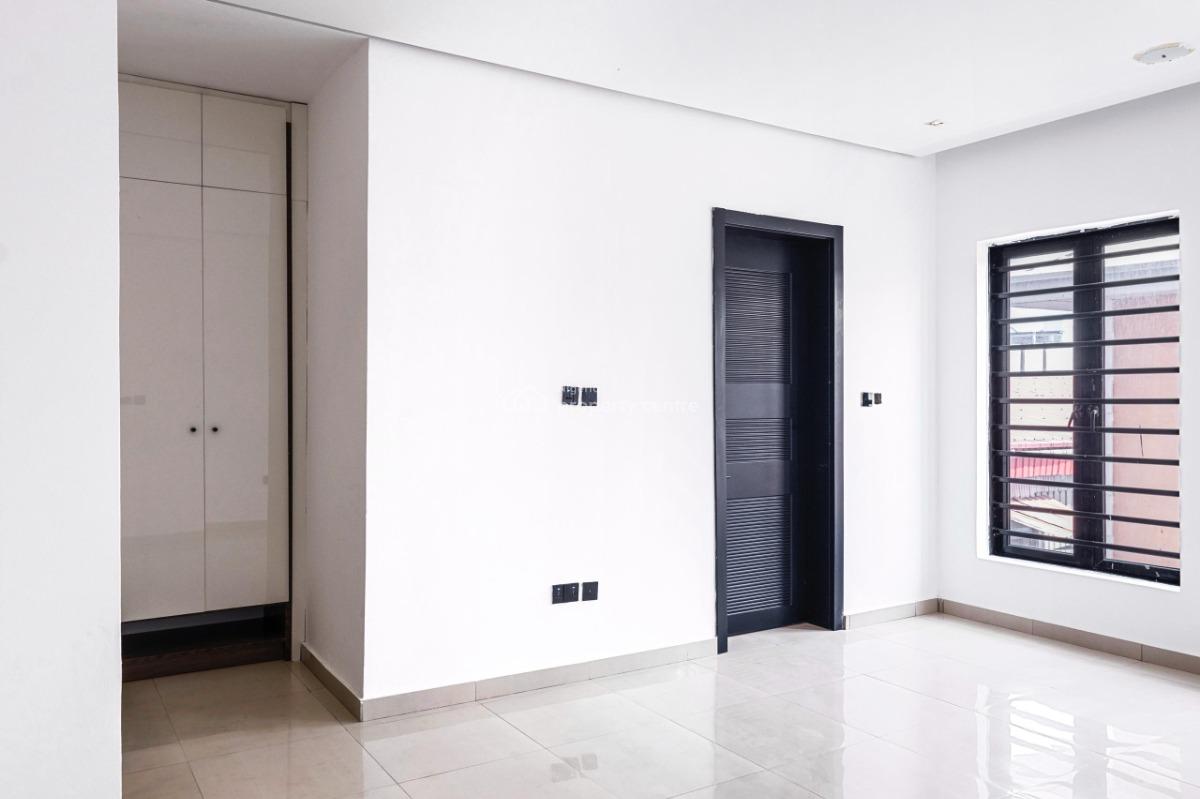 New Luxury 2 Bedrooms Apartments, Lekki Phase 1, Lekki, Lagos, Flat / Apartment for Sale