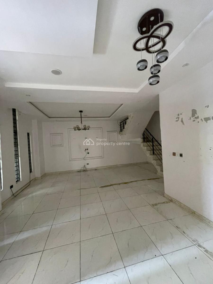 Lovely 4 Bedroom Semi Detached Duplex  with Bq, Lekki County, Lekki Expressway, Lekki, Lagos, Semi-detached Duplex for Rent