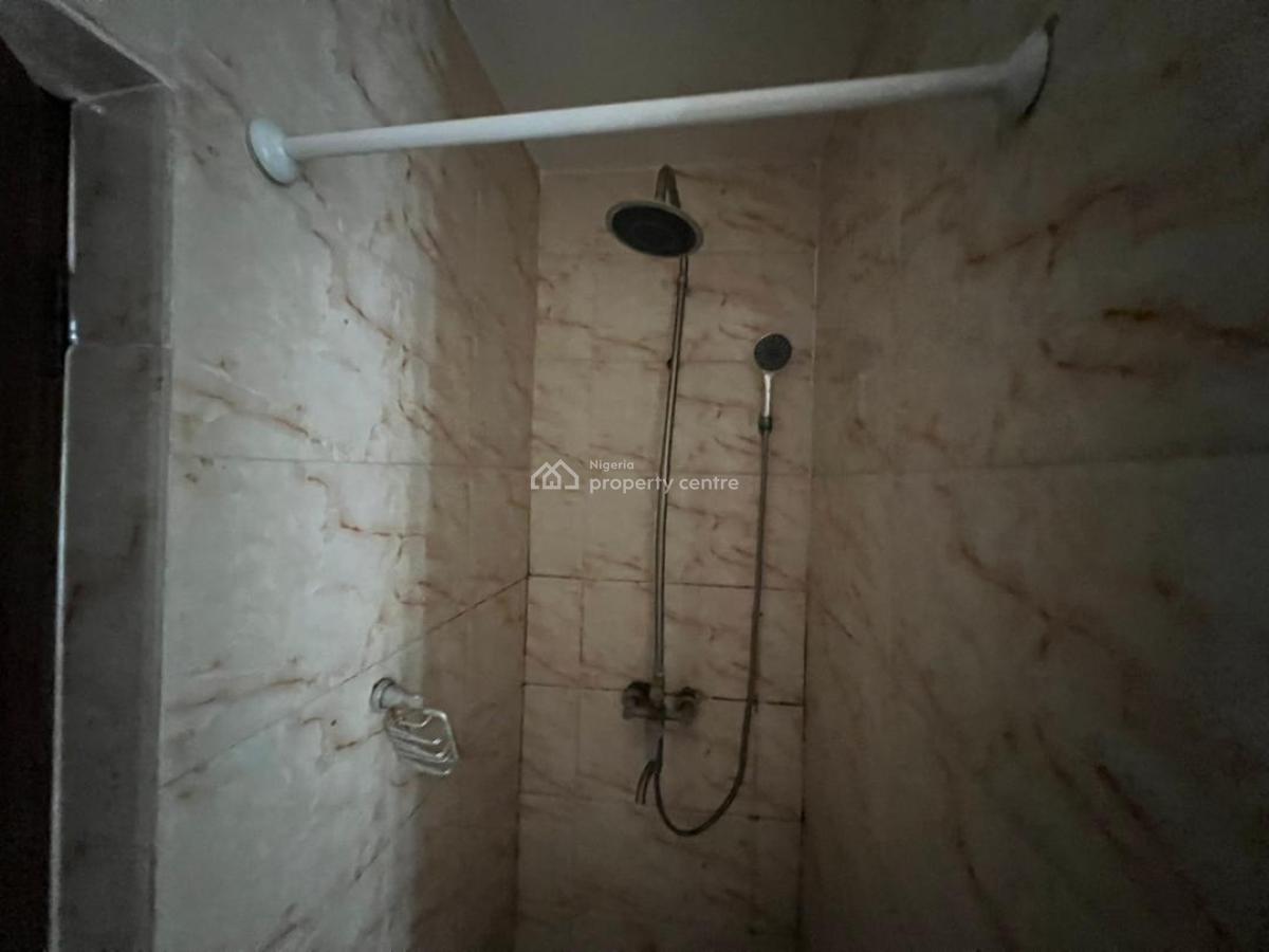 Spacious 2 Bedrooms Terrace Duplex, Lekki Phase 1, Lekki, Lagos, Terraced Duplex for Rent