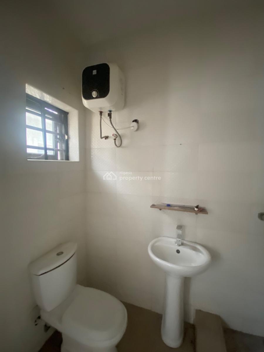 Standard Two Bedroom Apartment, in a Gated Estate Close to Skymall Sangotedo, Ajah, Lagos, Flat / Apartment for Rent