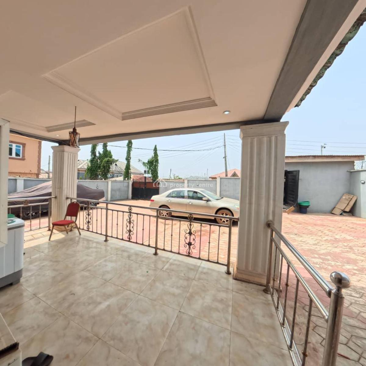 Standard 5 Bedroom Bungalow, Oluwo Abiola Way, Abeokuta South, Ogun, Detached Bungalow for Sale