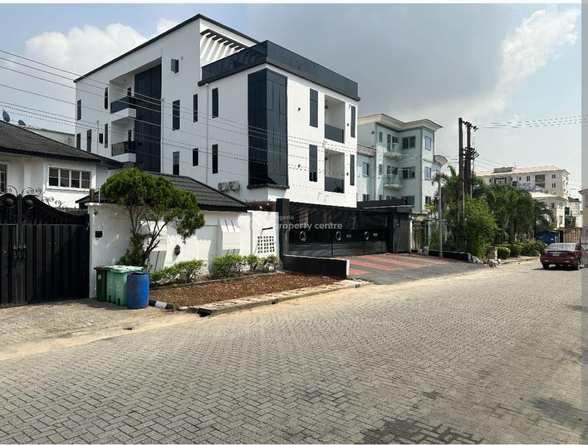 3 Bedrooms Apartments with Bq., Lekki Phase 1, Lekki, Lagos, Flat / Apartment for Sale