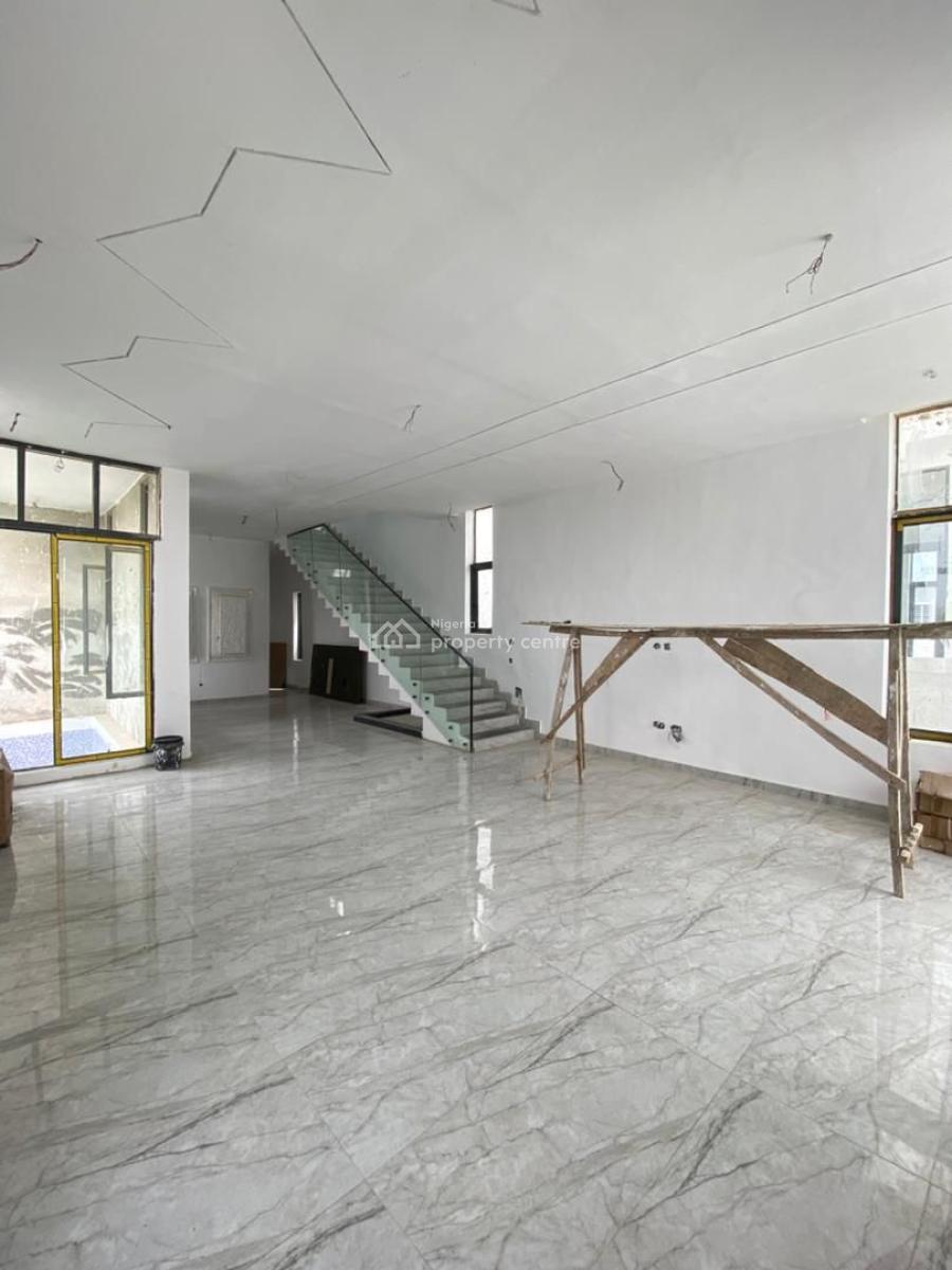 Exclusive 2 Bedroom Apartment in a Secure Estate, Ilasan Ikate, Lekki, Lagos, Flat / Apartment for Sale