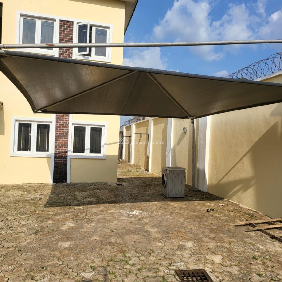 Modern 4 Bedroom Semidetached Duplex, Kolapo Ishola Gra, Ibadan, Oyo, Semi-detached Duplex for Sale