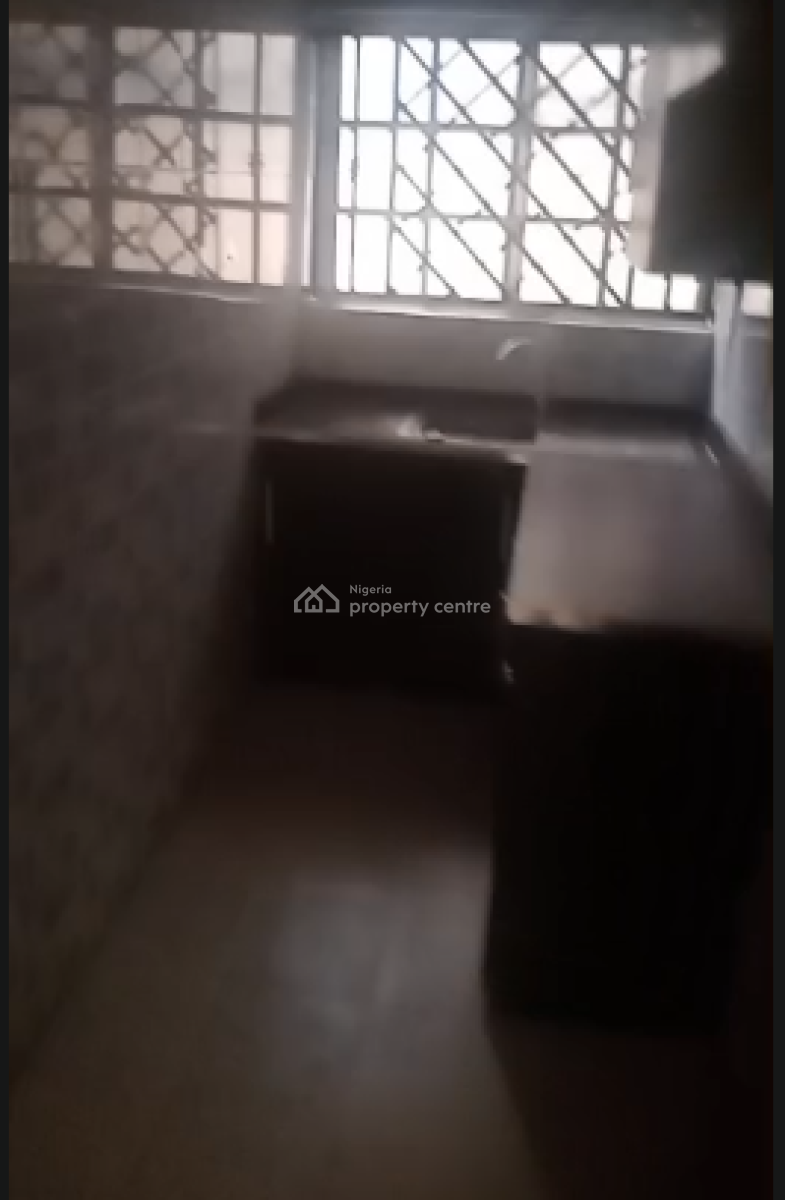 2 Bedroom  Flat, Lekki Phase 1, Lekki, Lagos, Flat / Apartment for Rent