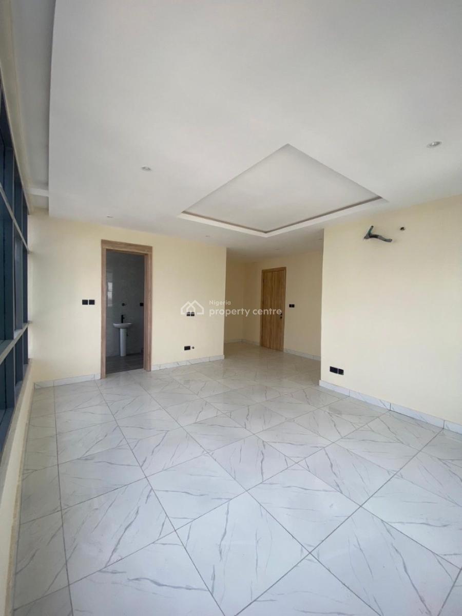 Exquisite Spacious 2 Bedroom Penthouse Apartment, Ilasan Ikate, Lekki, Lagos, Flat / Apartment for Sale