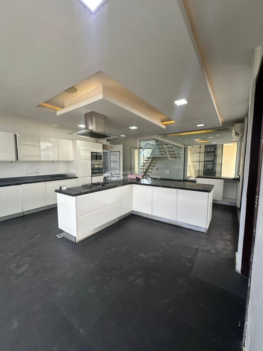 Spacious 3-bedroom Apartment with Home Office & Bq (1st Floor), Banana Island, Ikoyi, Lagos, Flat / Apartment for Rent