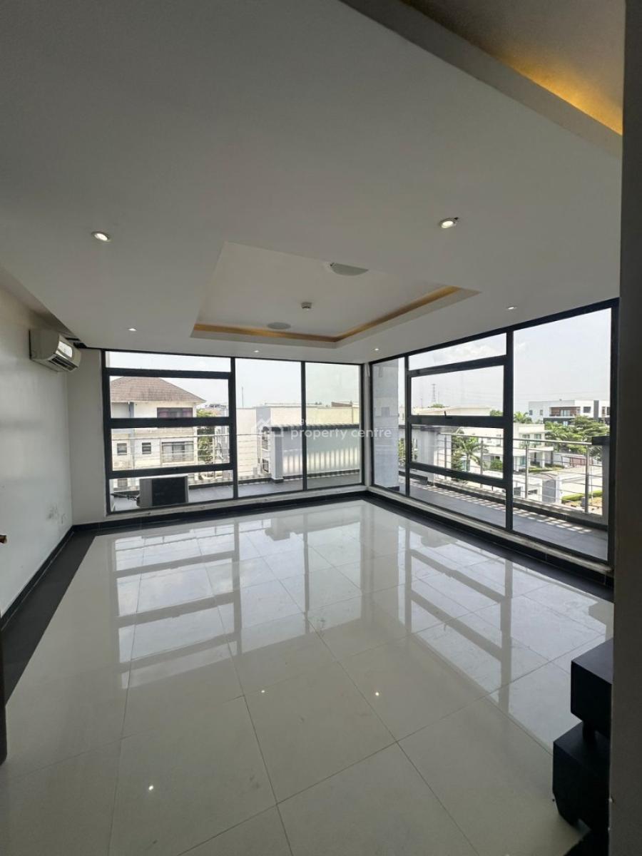 Spacious 3-bedroom Apartment with Home Office & Bq (1st Floor), Banana Island, Ikoyi, Lagos, Flat / Apartment for Rent