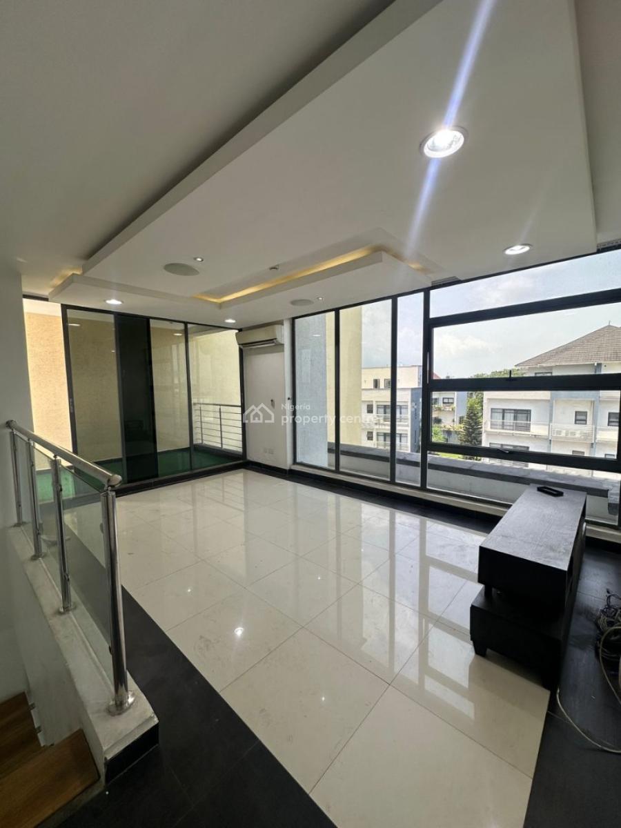 Spacious 3-bedroom Apartment with Home Office & Bq (1st Floor), Banana Island, Ikoyi, Lagos, Flat / Apartment for Rent