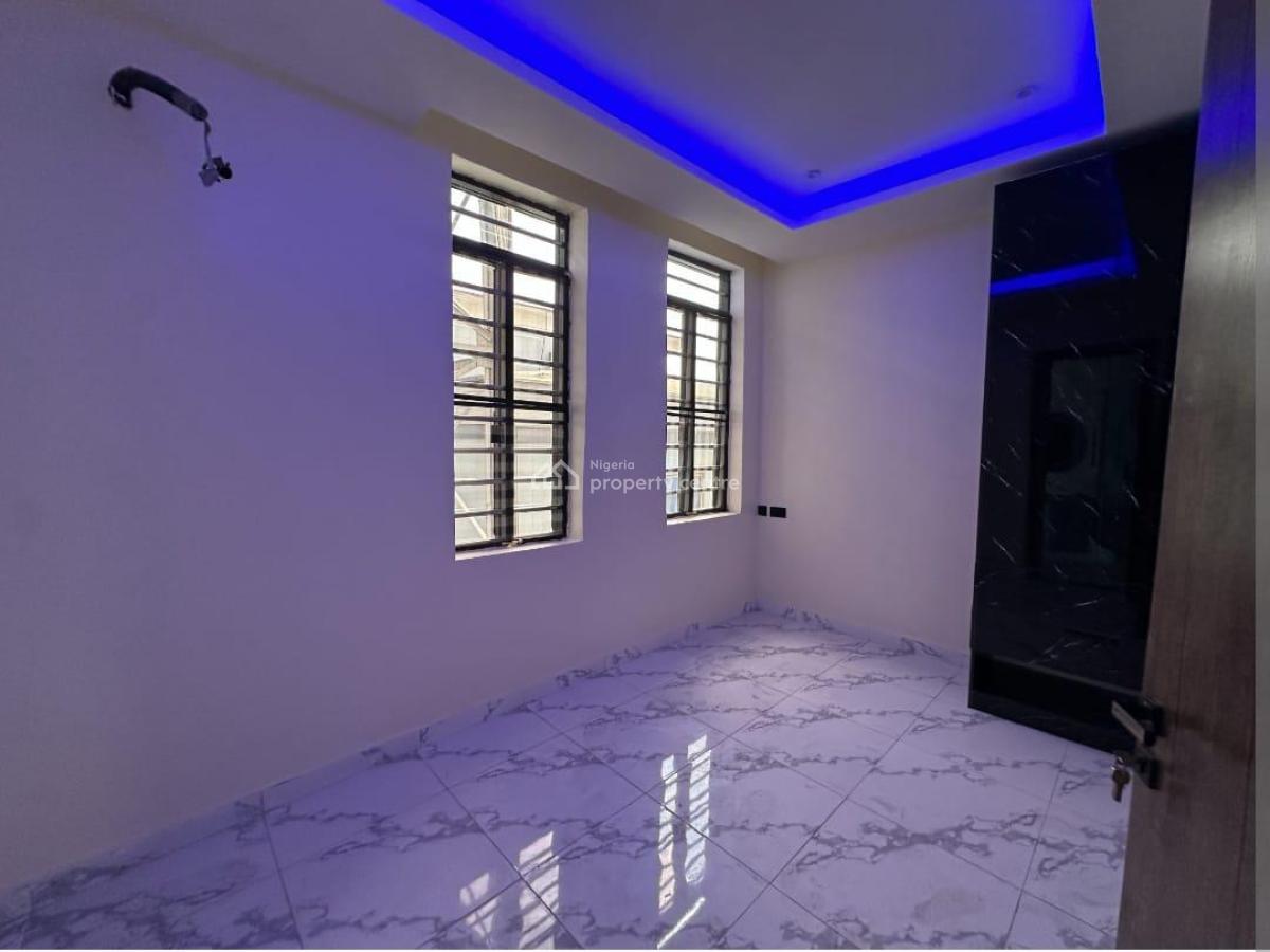 Brand New 3 Bedroom Apartment with Bq, Lekki Phase 1, Lekki, Lagos, Flat / Apartment for Sale