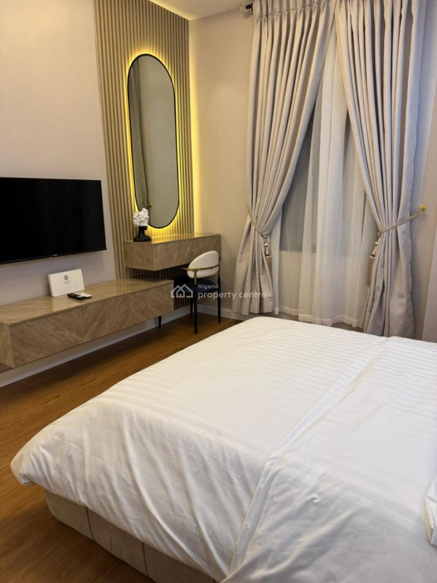 Lush 1 Bedroom Fully Furnished and Serviced, Off Admiralty Way, Lekki Phase 1, Lekki, Lagos, Mini Flat (room and Parlour) Short Let