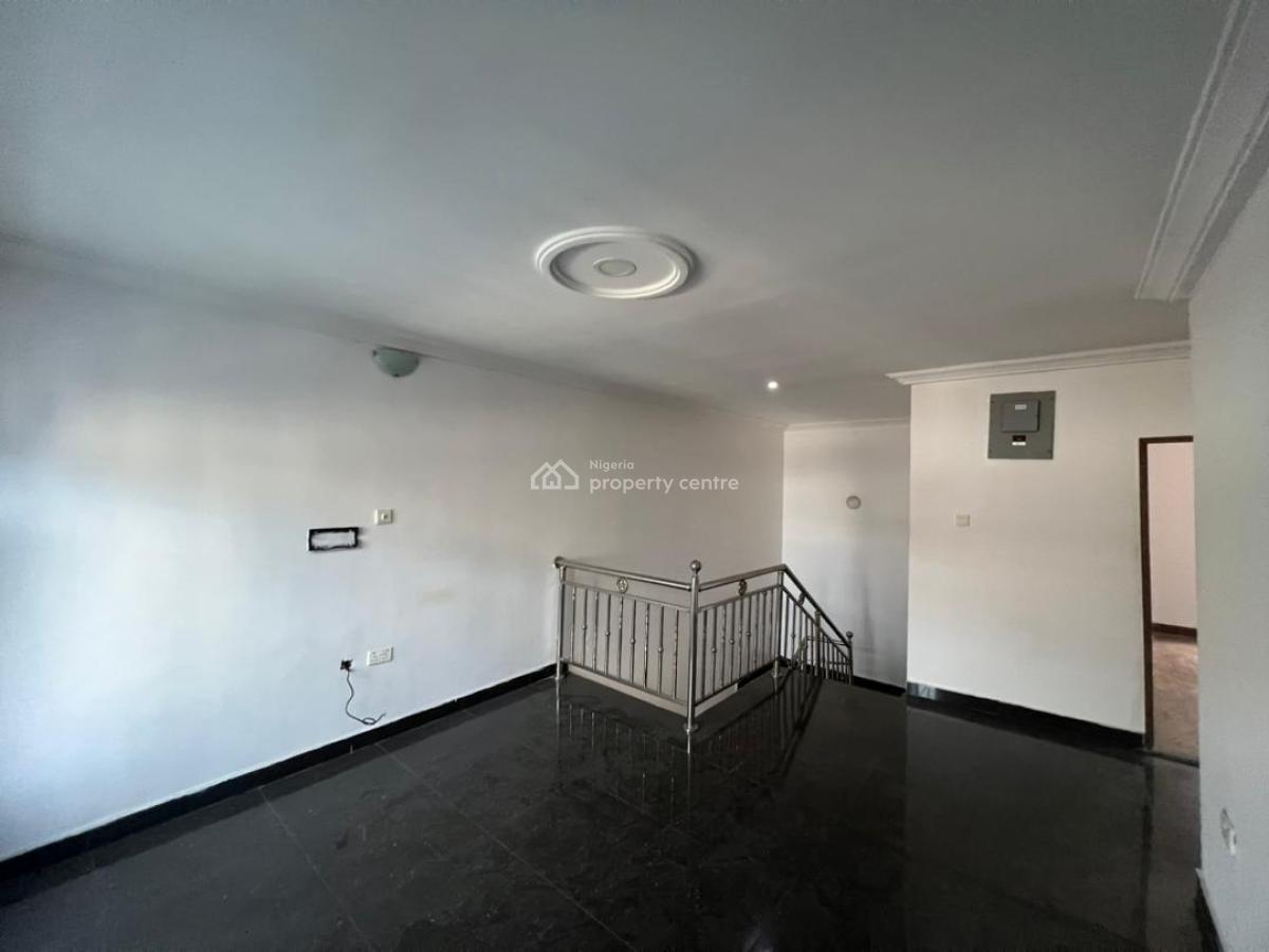 Spacious 2 Bedroom Terrace Duplex, Lekki Phase 1, Lekki Phase 1, Lekki, Lagos, Terraced Duplex for Rent
