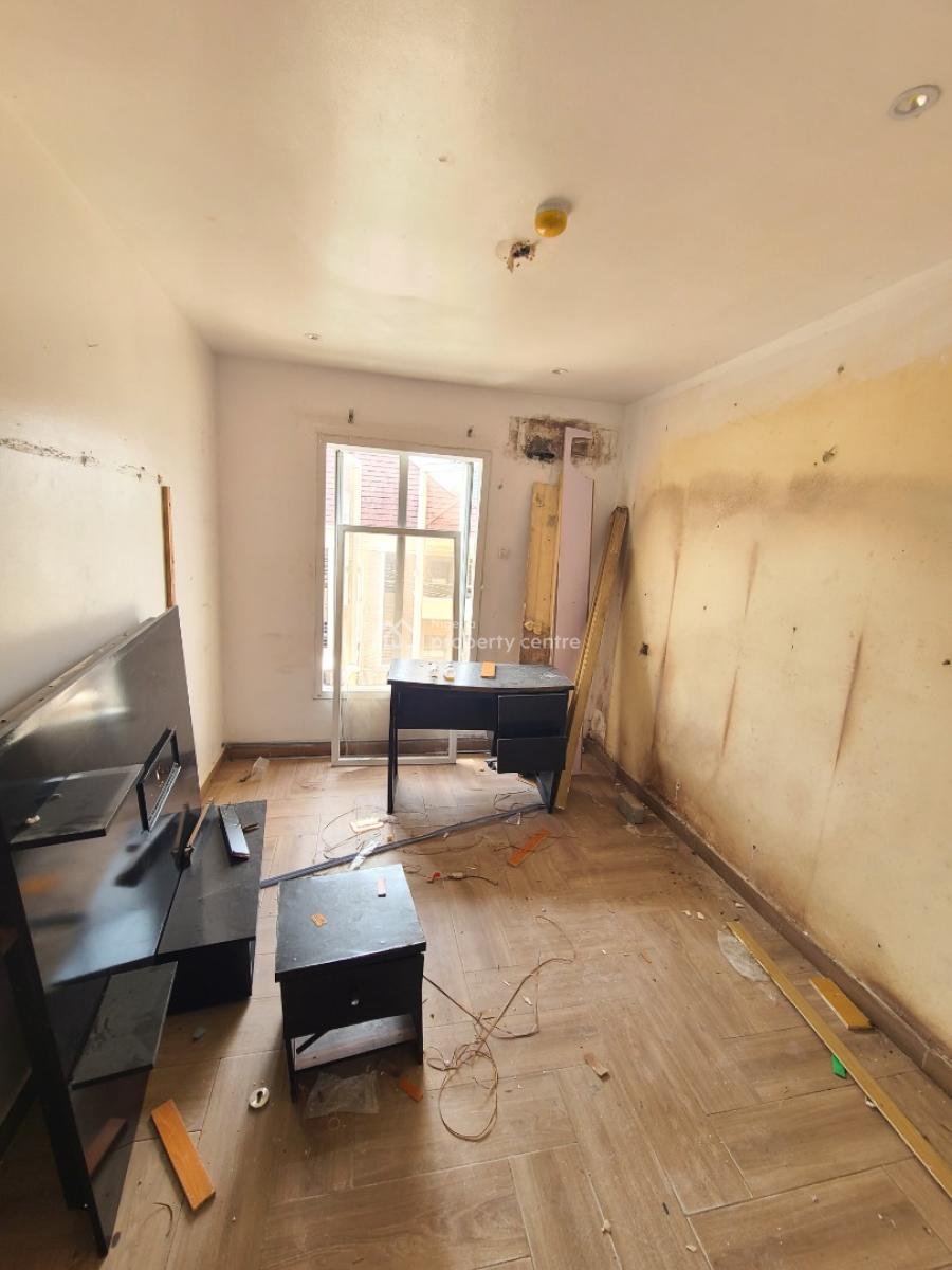 Newly Renovated 2 Bedroom Maisonette/duplex, Agungi Estate, Lekki, Lagos, Flat / Apartment for Rent