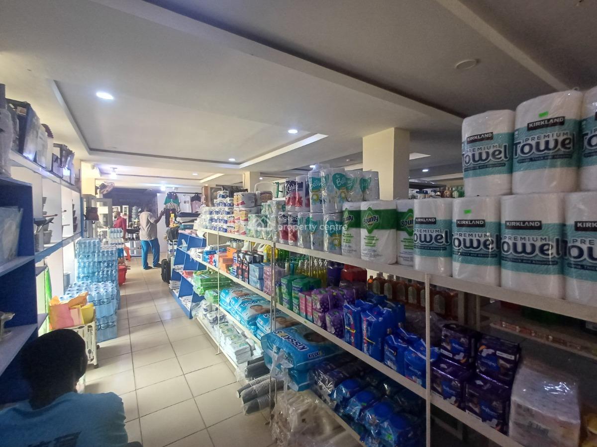 132.75sqm Space on The Ground Floor, Wuse 2, Abuja, Shop for Rent