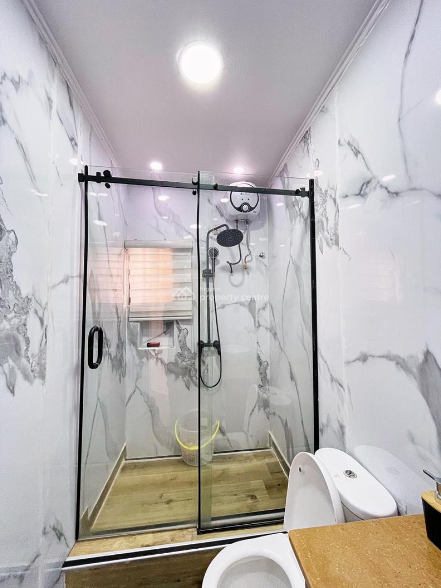 Cozy 1 Bedroom Fully Furnished and Serviced Apartment, Off Admiralty Way, Lekki Phase 1, Lekki, Lagos, Mini Flat (room and Parlour) Short Let