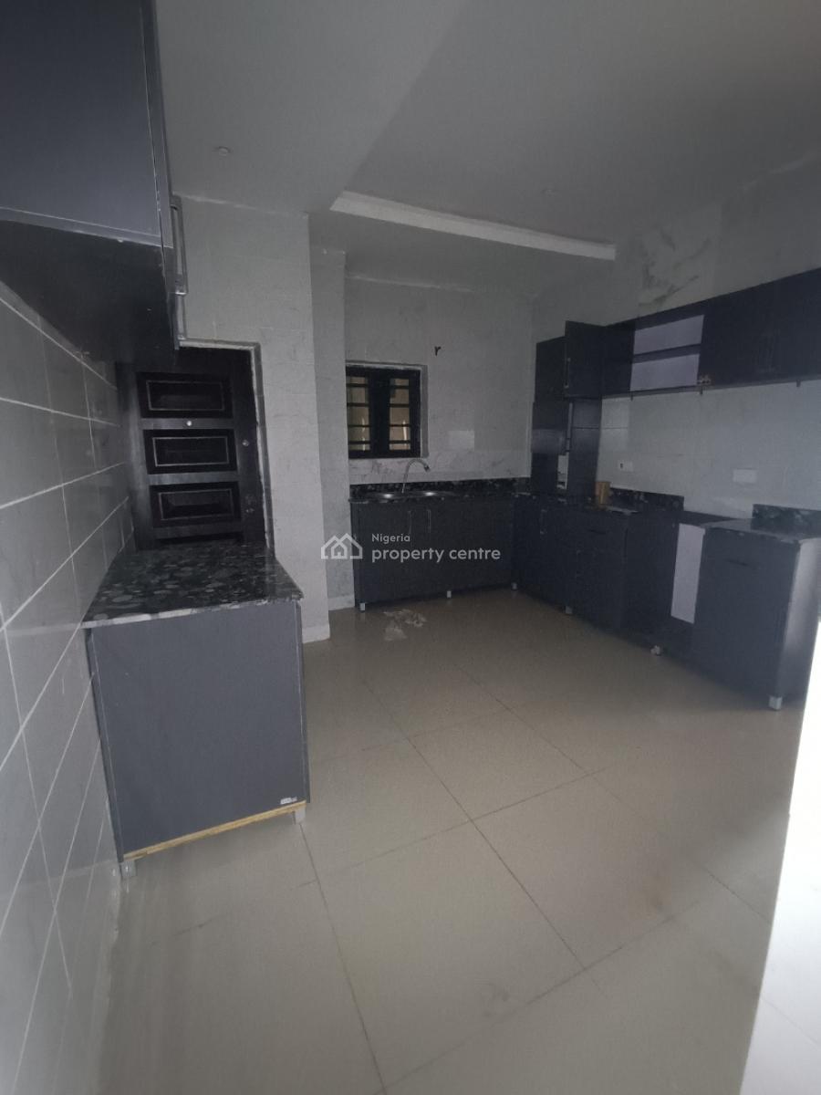 2 Bedroom Flat (upstairs), Blenco, Sangotedo, Ajah, Lagos, Flat / Apartment for Rent