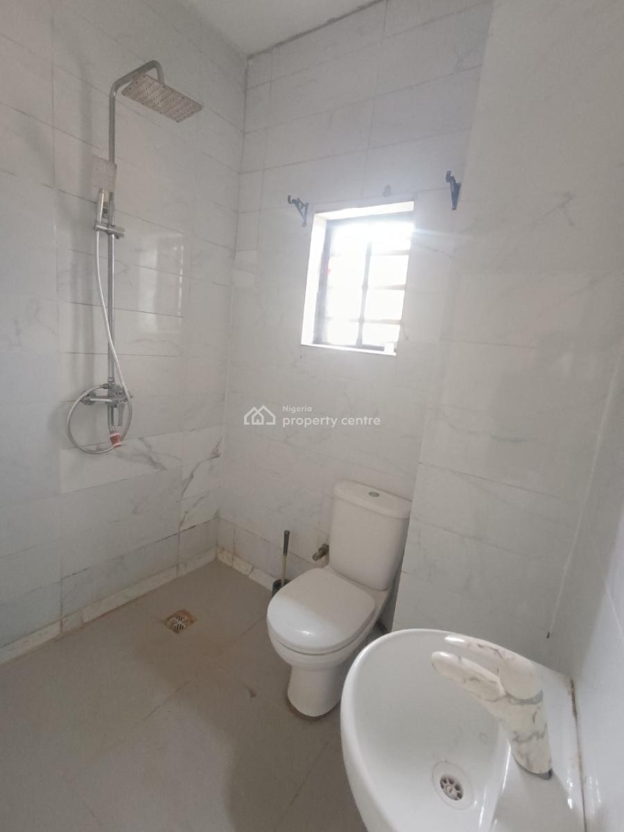 2 Bedroom Flat (upstairs), Blenco, Sangotedo, Ajah, Lagos, Flat / Apartment for Rent