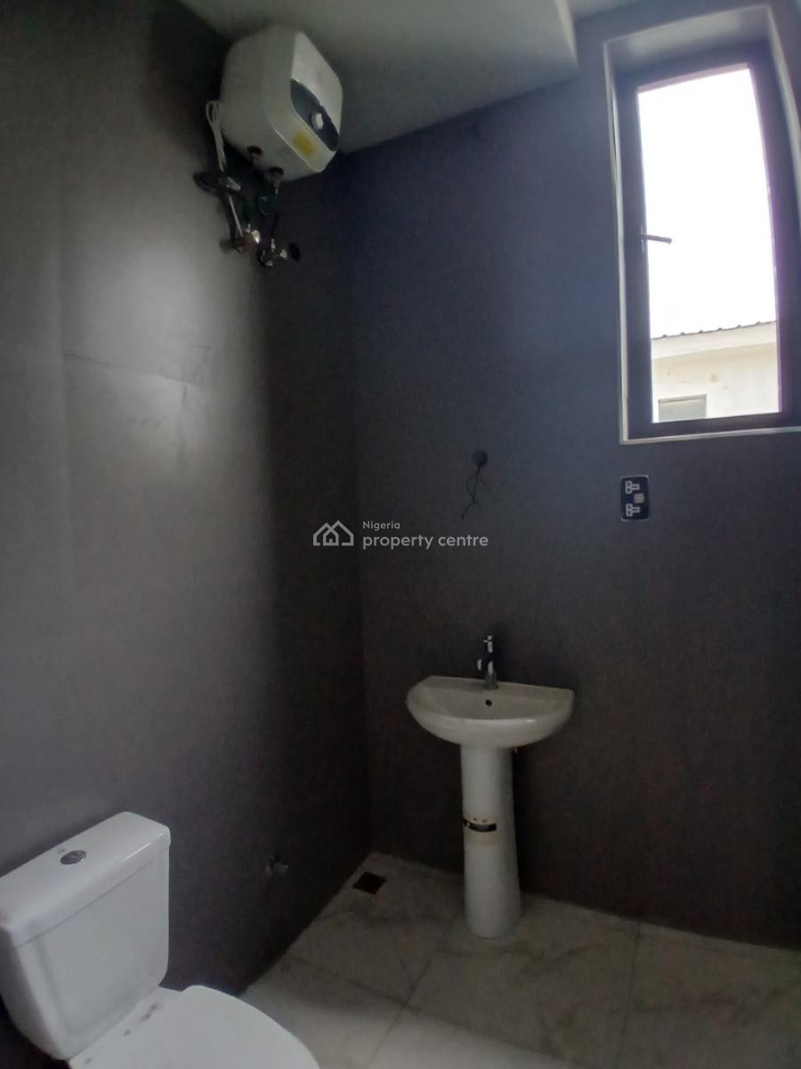 Newly Built and Serviced with 24 Hours Power Supply 2 Bedrooms Penthouse Apartment, Ikate, Lekki, Lagos, Flat / Apartment for Rent