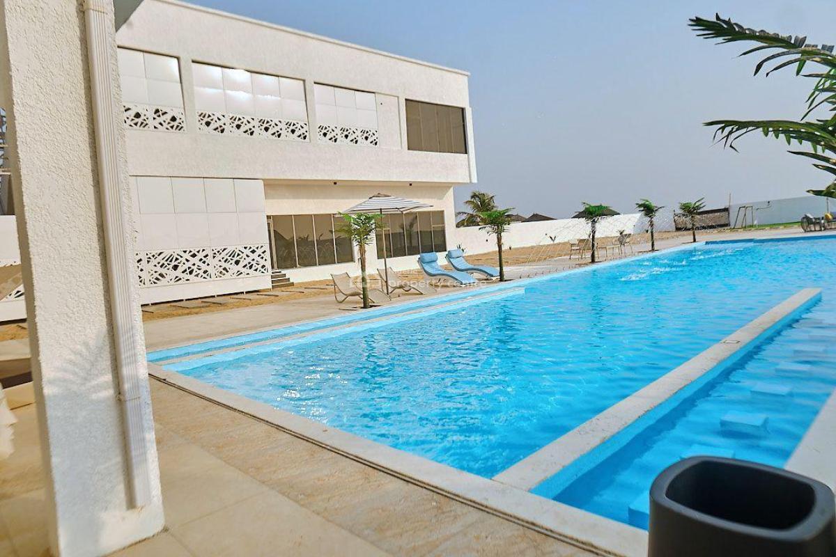 Luxury 5 Bedroom Beach House with Indoor & Outdoor Pool, Ilashe, Lagos, Flat / Apartment Short Let